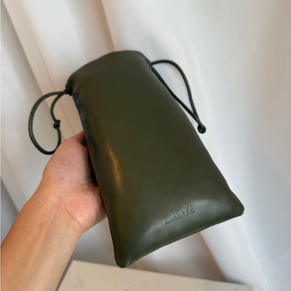 ✨ Brand New Loewe Sunglasses ✨ - Picture 10 of 10